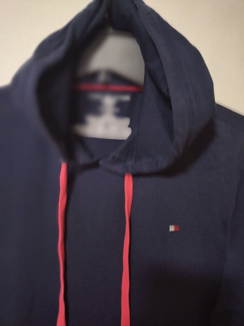 TOMMY HILFIGER トミー長袖パーカー Ｓの写真2枚目