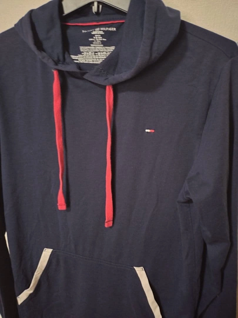 TOMMY HILFIGER トミー長袖パーカー Sの写真5枚目