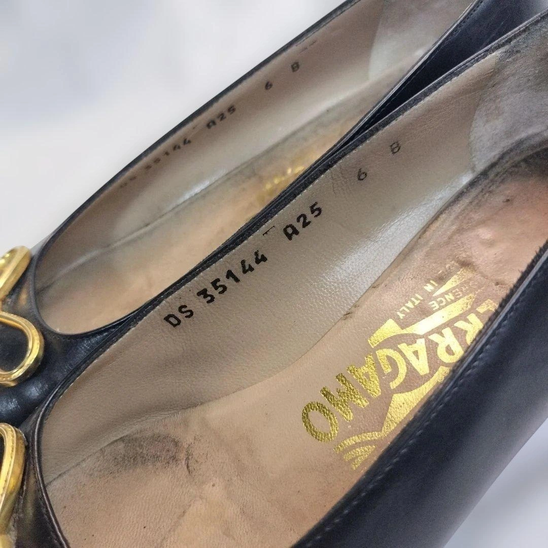 【美品】Salvatore Ferragamo フェラガモパンプス黒サイズ23の写真8枚目