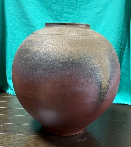 備前焼の大壺(馬場祥輔作)の写真2枚目