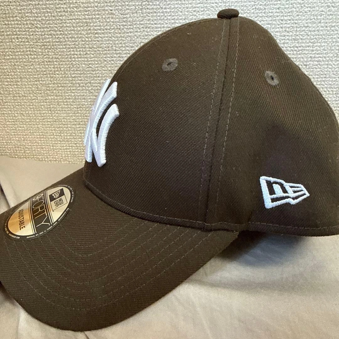 ニューエラ 9FIFTY ニューヨークヤンキース キャップ 深め 茶 白の写真2枚目