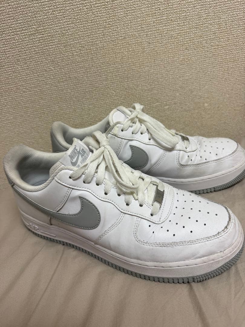 NIKE AIR FORCE 1 ホワイト グレー
