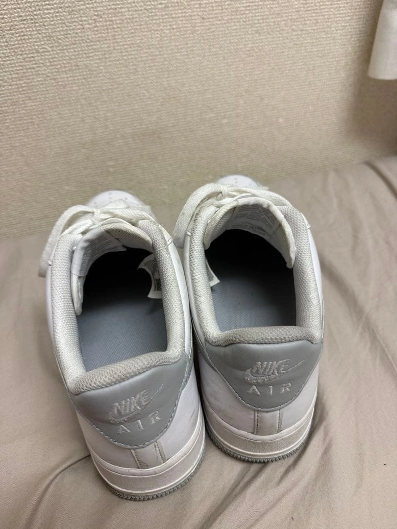 NIKE AIR FORCE 1 ホワイト グレーの写真2枚目