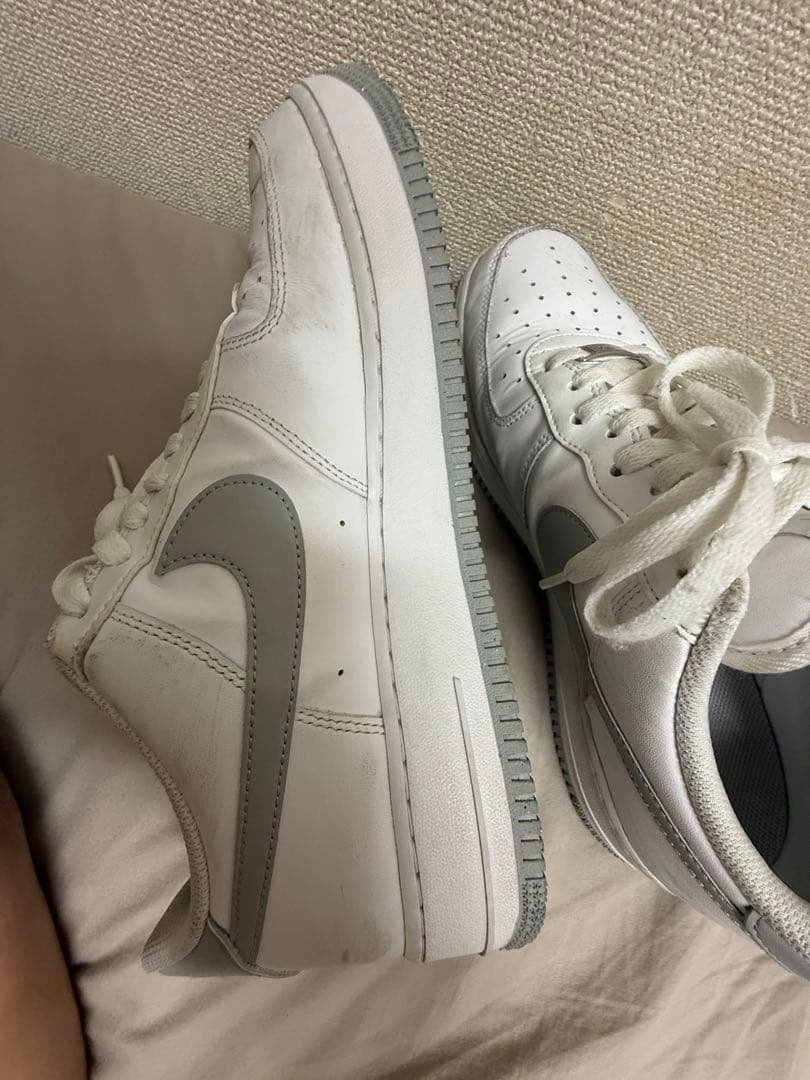 NIKE AIR FORCE 1 ホワイト グレーの写真6枚目