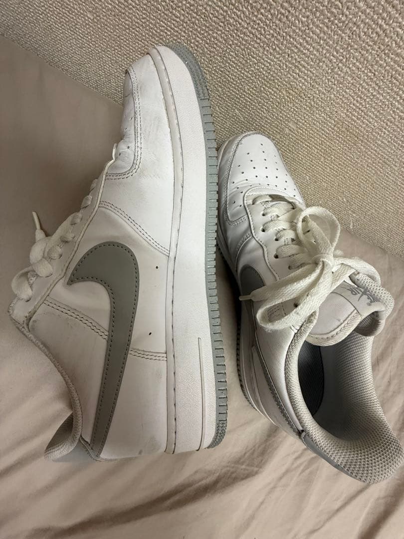 NIKE AIR FORCE 1 ホワイト グレーの写真7枚目