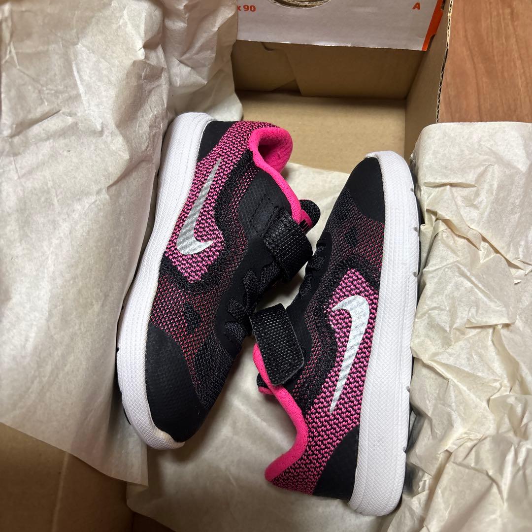(新品)NIKE REVOLUTION 3 キッズスニーカー 13cmの写真7枚目