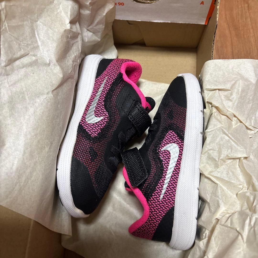 (新品)NIKE REVOLUTION 3 キッズスニーカー 13cmの写真7枚目