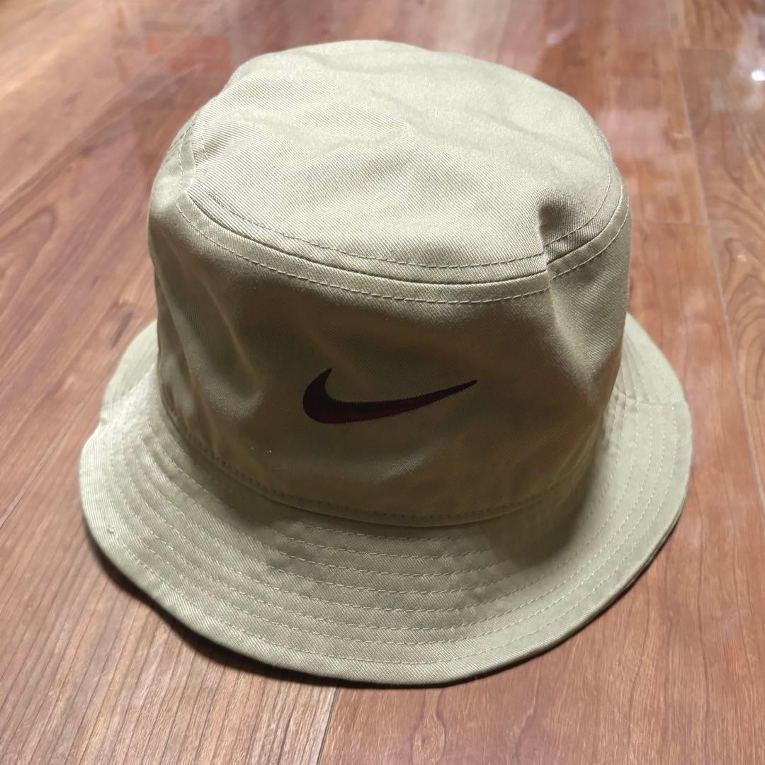(美品) NIKE ナイキ バケットハット カーキ ロゴ刺繍の写真2枚目