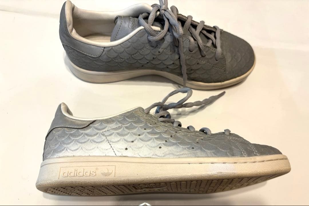 (美品) adidas STAN SMITH スニーカー グレーの写真3枚目