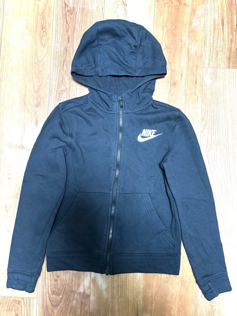 (美品)NIKE キッズ フルジップパーカー ブラック S