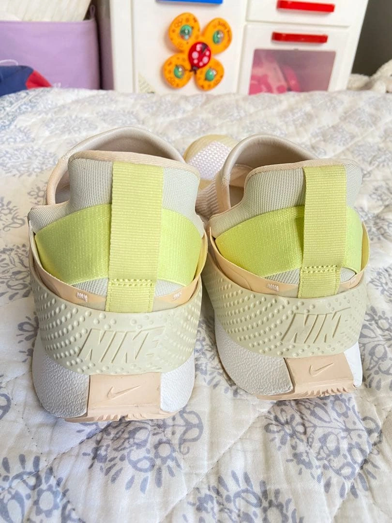 NIKE スニーカー 最後のお値下げの写真5枚目