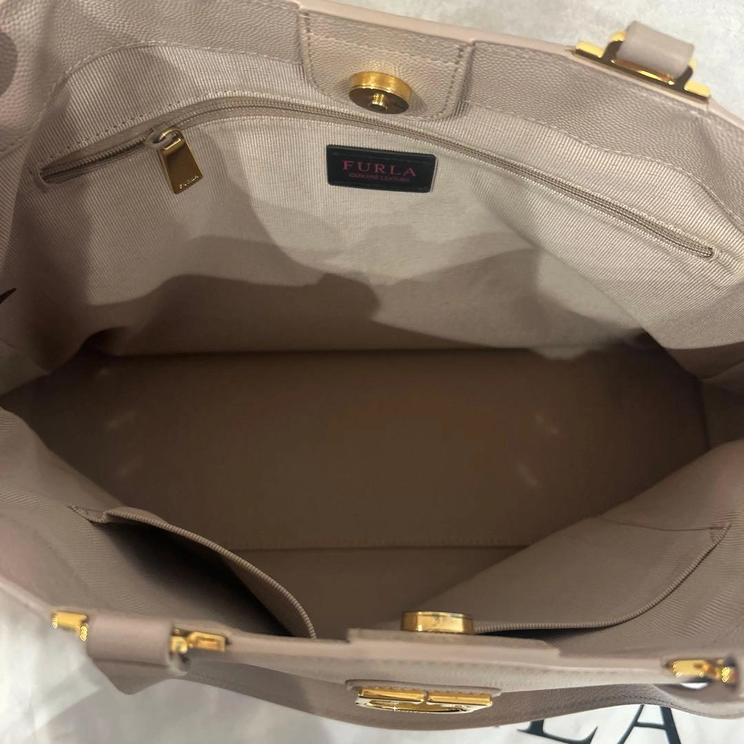 FURLA フルラ ベルヴェデーレ トートバッグ ピンクベージュの写真4枚目