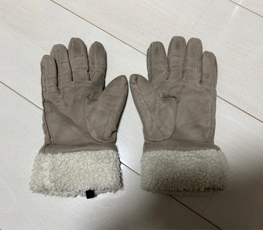 手袋 UNIQLO ムートンタッチグローブ Mの写真2枚目