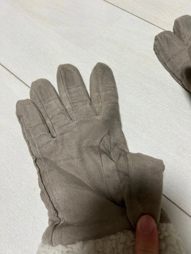 手袋 UNIQLO ムートンタッチグローブ Mの写真3枚目