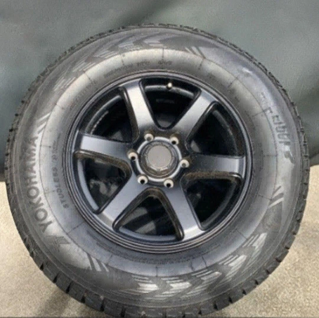 YOKOHAMA iceGUARD G075 17インチ タイヤホイールセットの写真2枚目