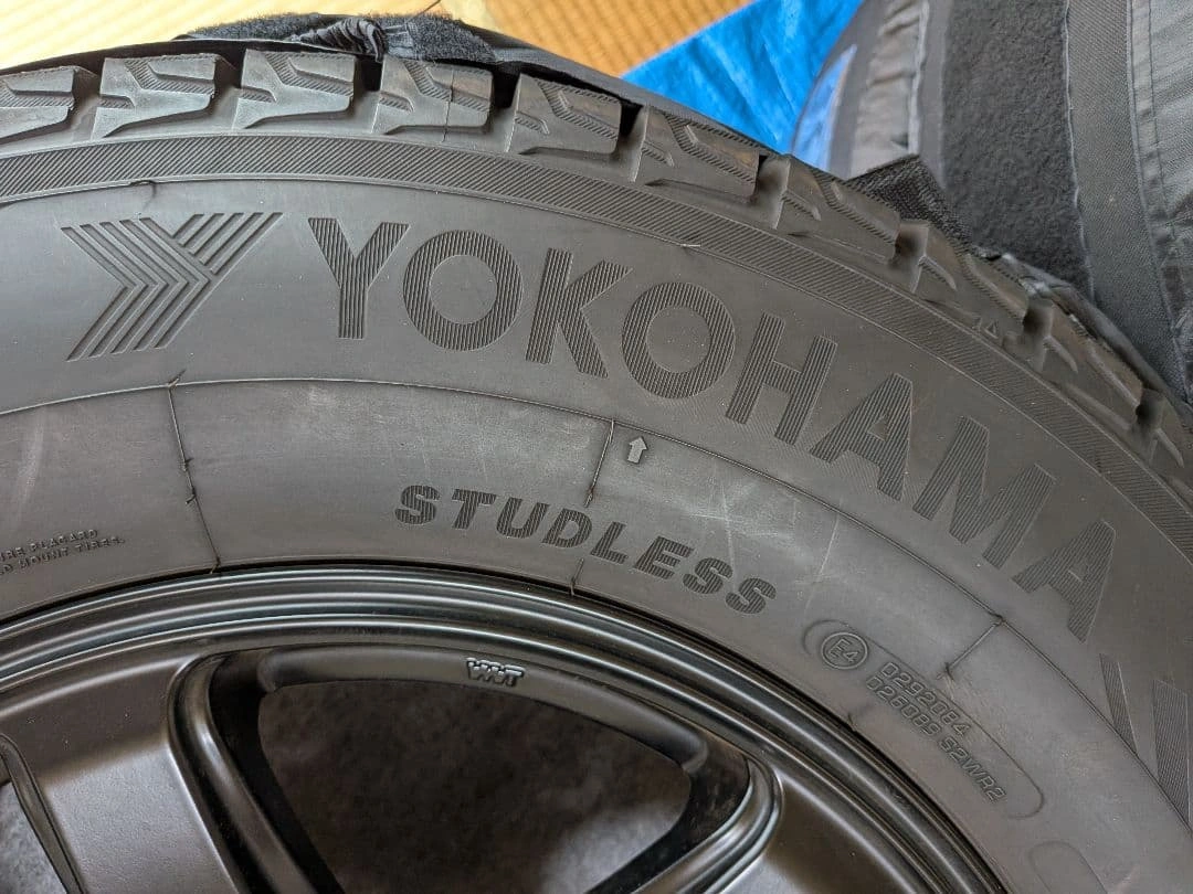 YOKOHAMA iceGUARD G075 17インチ タイヤホイールセットの写真5枚目