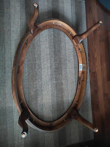 Ethan Allen（イーサン・アーレン） Country French Collection ガラス天板オーバルテーブルの写真3枚目