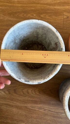 植木鉢 3点セット コンクリート×テラコッタ 受け皿付きの写真2枚目