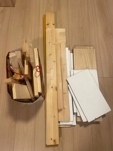 【無料・早い方優先】DIY用木材・端材まとめてお譲りします