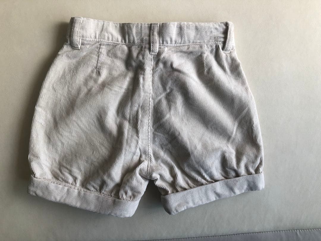 UNIQLO 白　コーデュロイ ハーフパンツ 110cmの写真3枚目