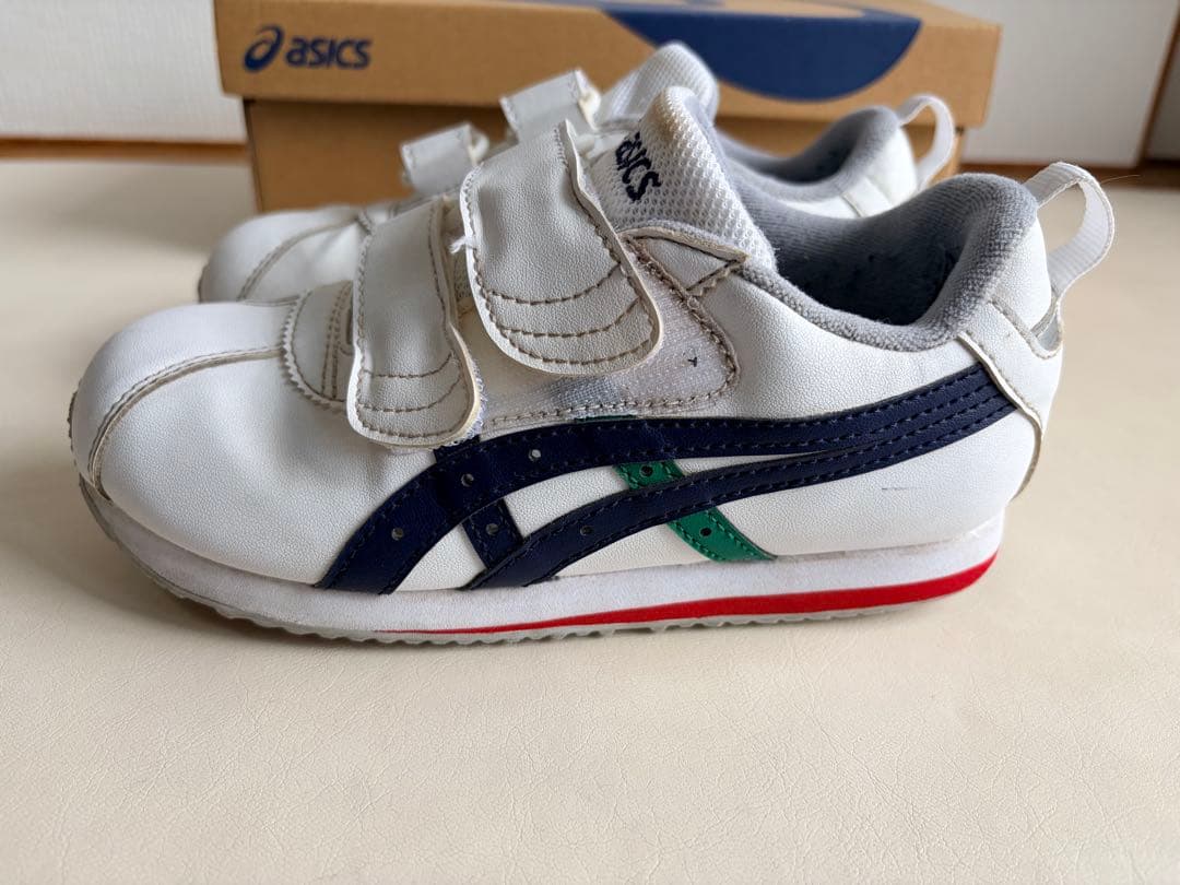 asics スニーカー　SUKU2 コトラ MINI 19.5cmの写真2枚目