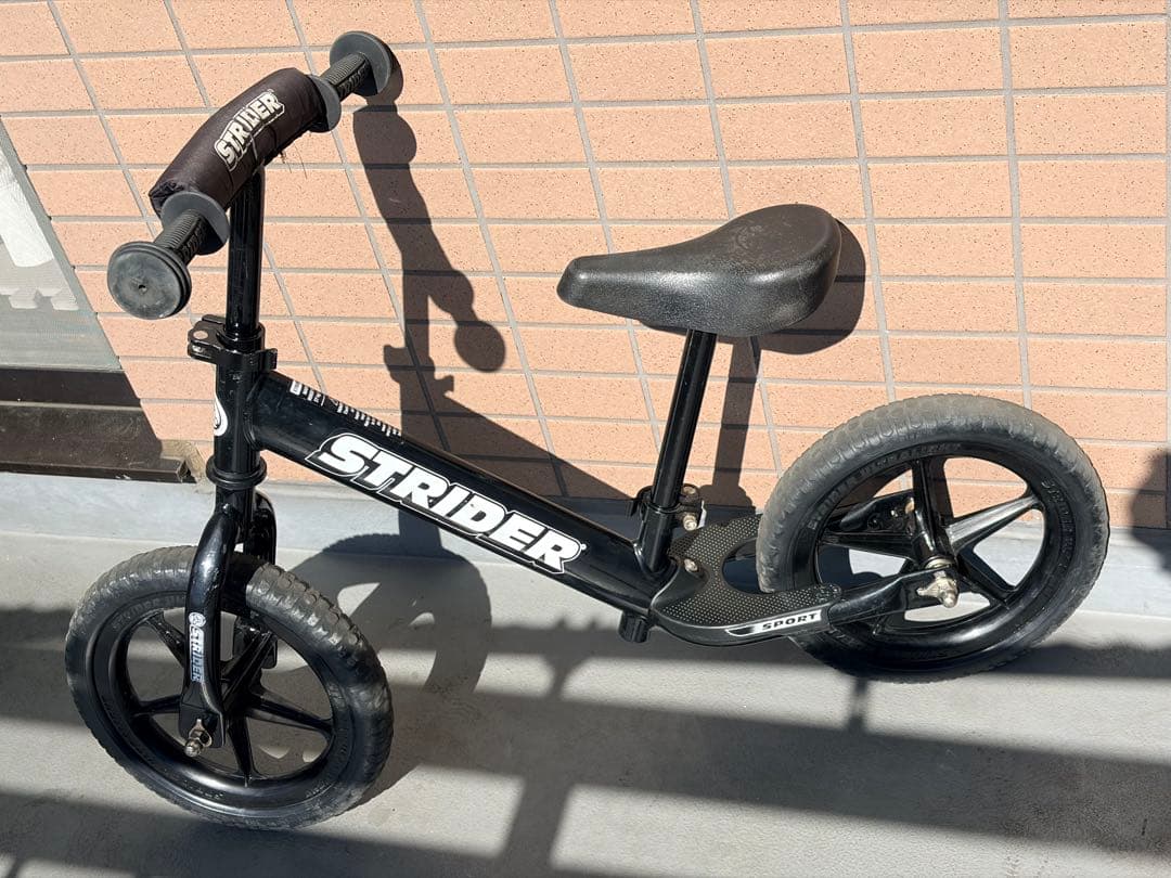 STRIDER 12 バランスバイク SPORTブラック
