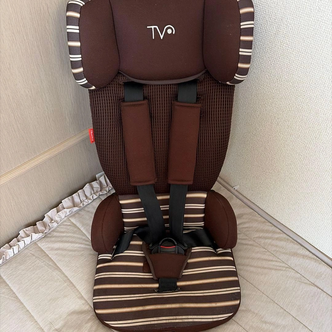 日本育児 トラベルベスト ECプラス チャイルドシート 1〜4歳 軽量 ブラウンの写真7枚目