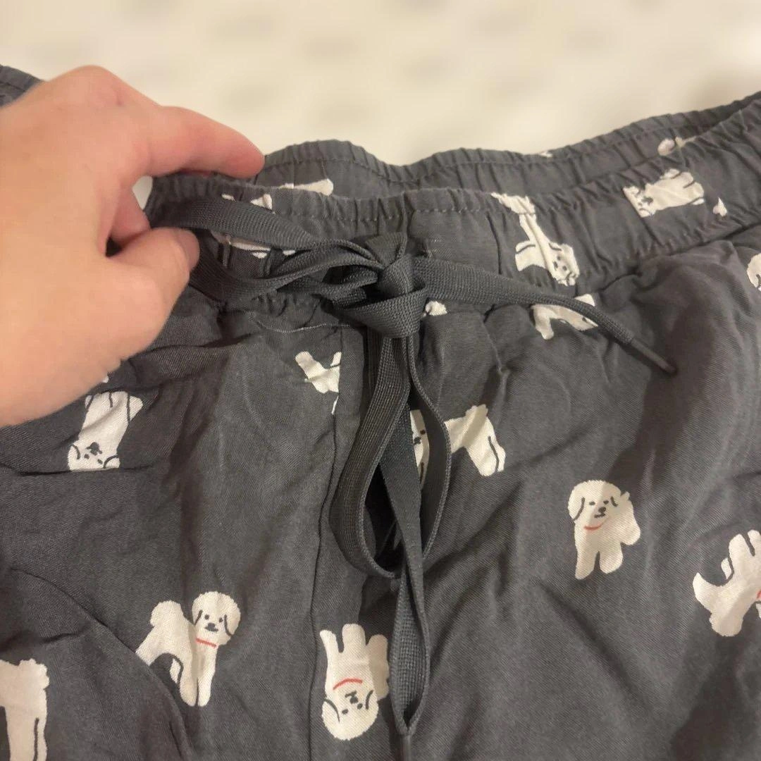 犬柄 ショートパンツ グレー 部屋着 パジャマにもの写真3枚目
