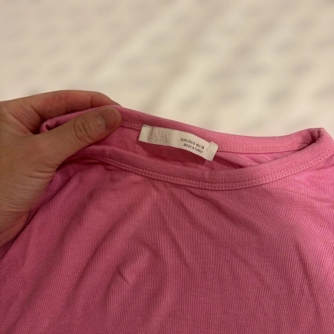 ZARA ピンク リブTシャツ 半袖の写真2枚目