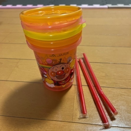 アンパンマン　ストローカップ