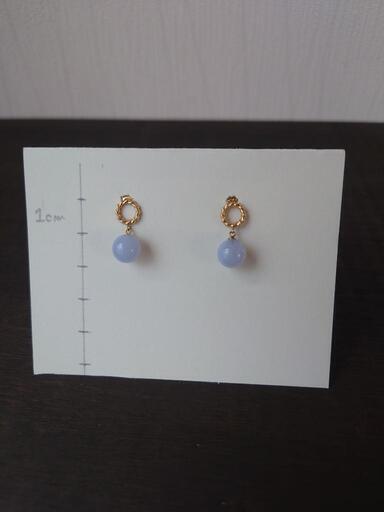 ⑫ピアス 薄紫の写真2枚目