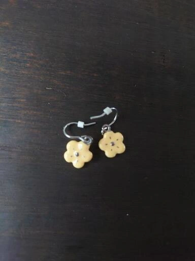 ⑮フラワー フックピアス