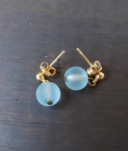 ⑥水色 ピアス