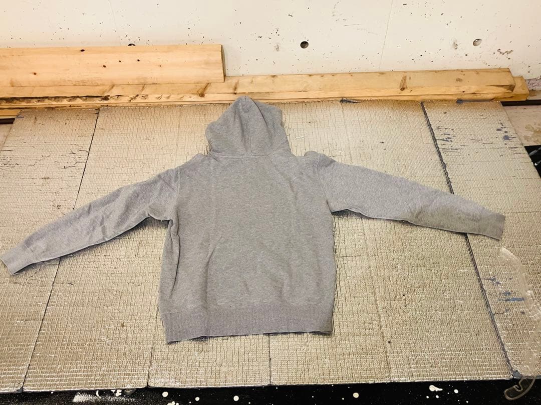 【国内正規品】Championチャンピオン パーカー グレー Lサイズ綿100%の写真2枚目