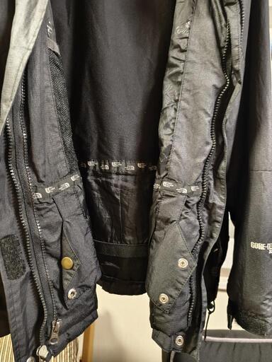 THE NORTH FACE GORE-TEX マウンテンパーカー ブラック Mの写真4枚目