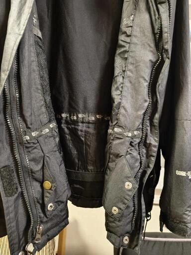 THE NORTH FACE GORE-TEX マウンテンパーカー ブラック Mの写真4枚目