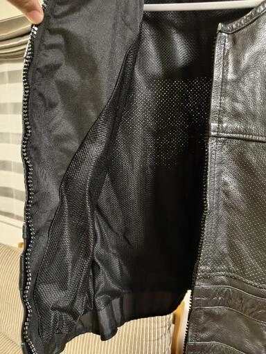 メンズ レザーベスト ライダースベスト ブラック XXLの写真3枚目