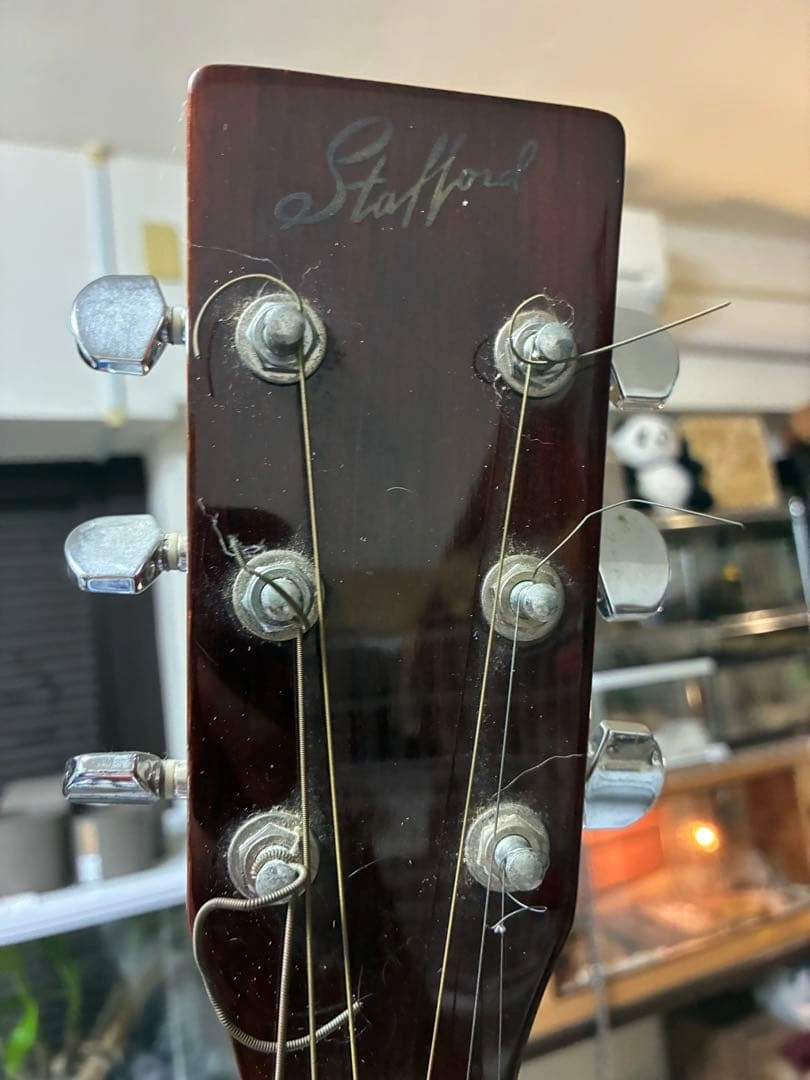 Stafford アコースティックギター SF200D-BSの写真5枚目