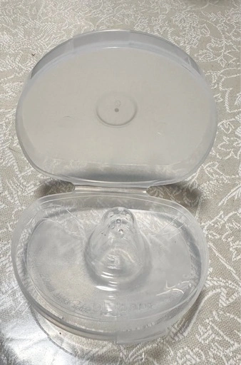 メデラ Medela ニップルシールド 20mm 乳頭保護器 ケース付き