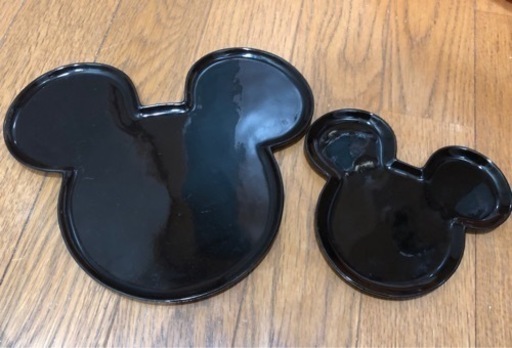disney ミッキーのセラミックス製お皿