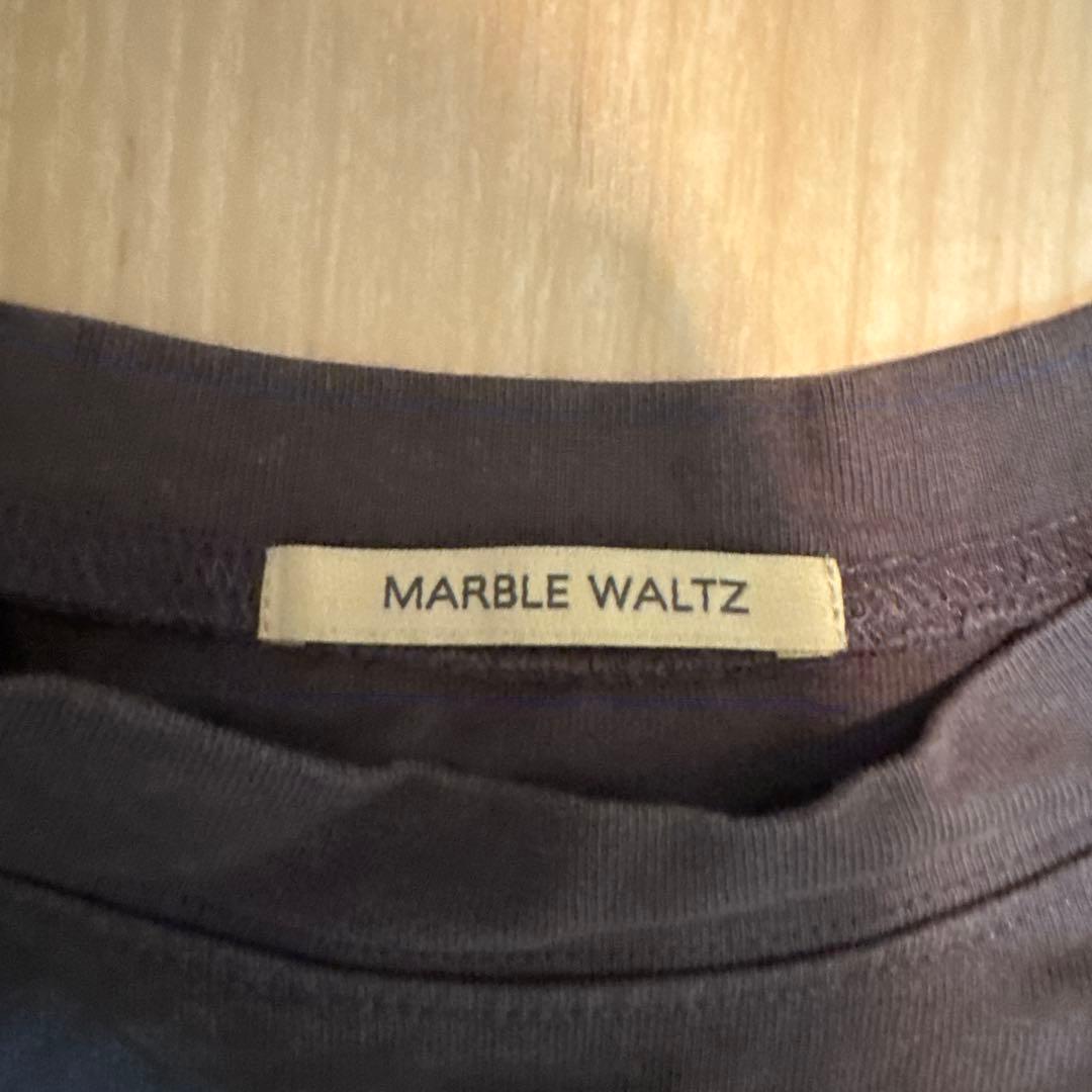 MARBLE WALTZ 長袖カットソー ポケット付きの写真3枚目