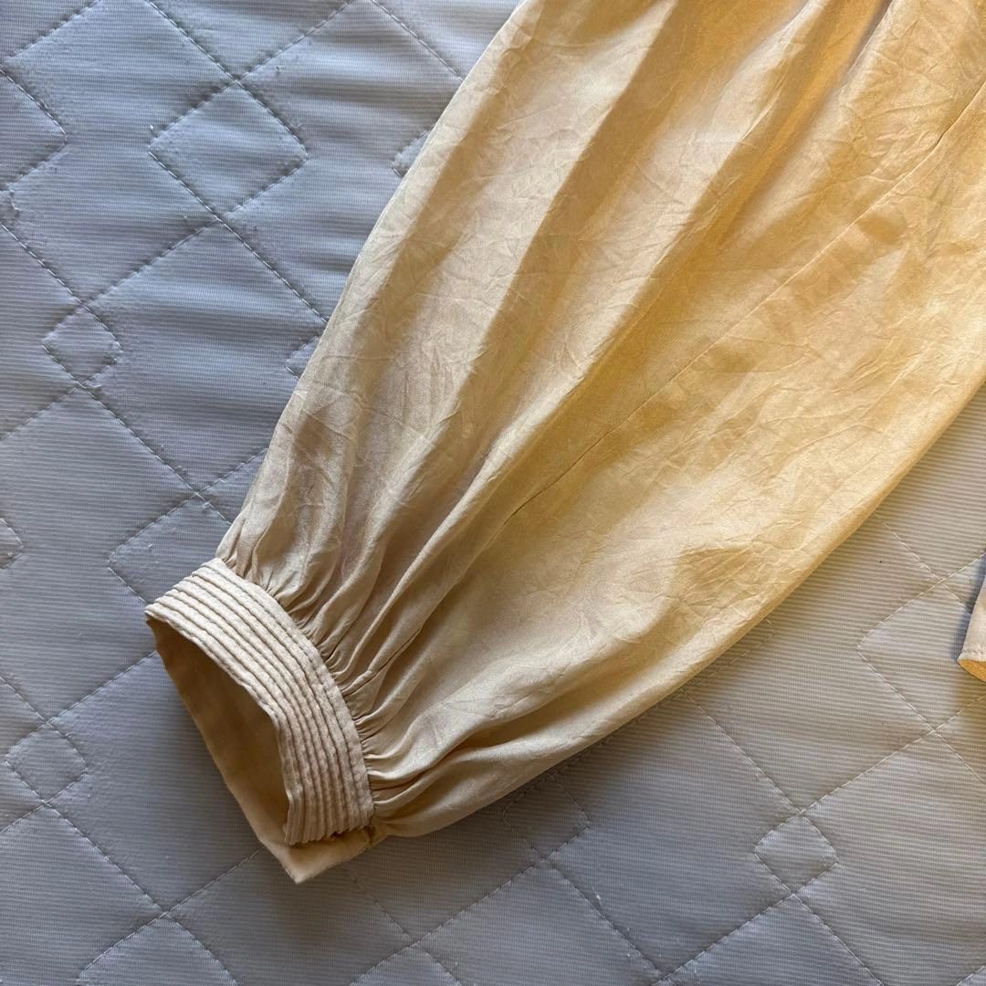 ROPE ボリュームスリーブ ブラウス 長袖の写真2枚目