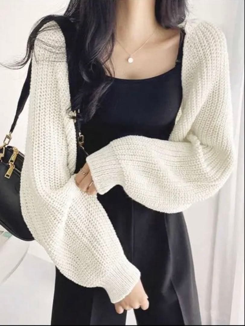 SHEIN DAZY ショート丈 ニットカーディガン ホワイト