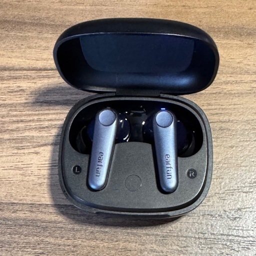 EarFun Air Pro 3 ワイヤレスイヤホン ノイズキャンセリング ブラック×ネイビー