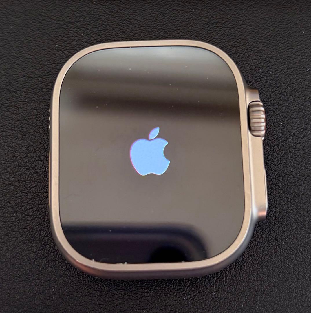 Apple Watch Ultra 第1世代 + 純正バンド2個, 97%の写真2枚目
