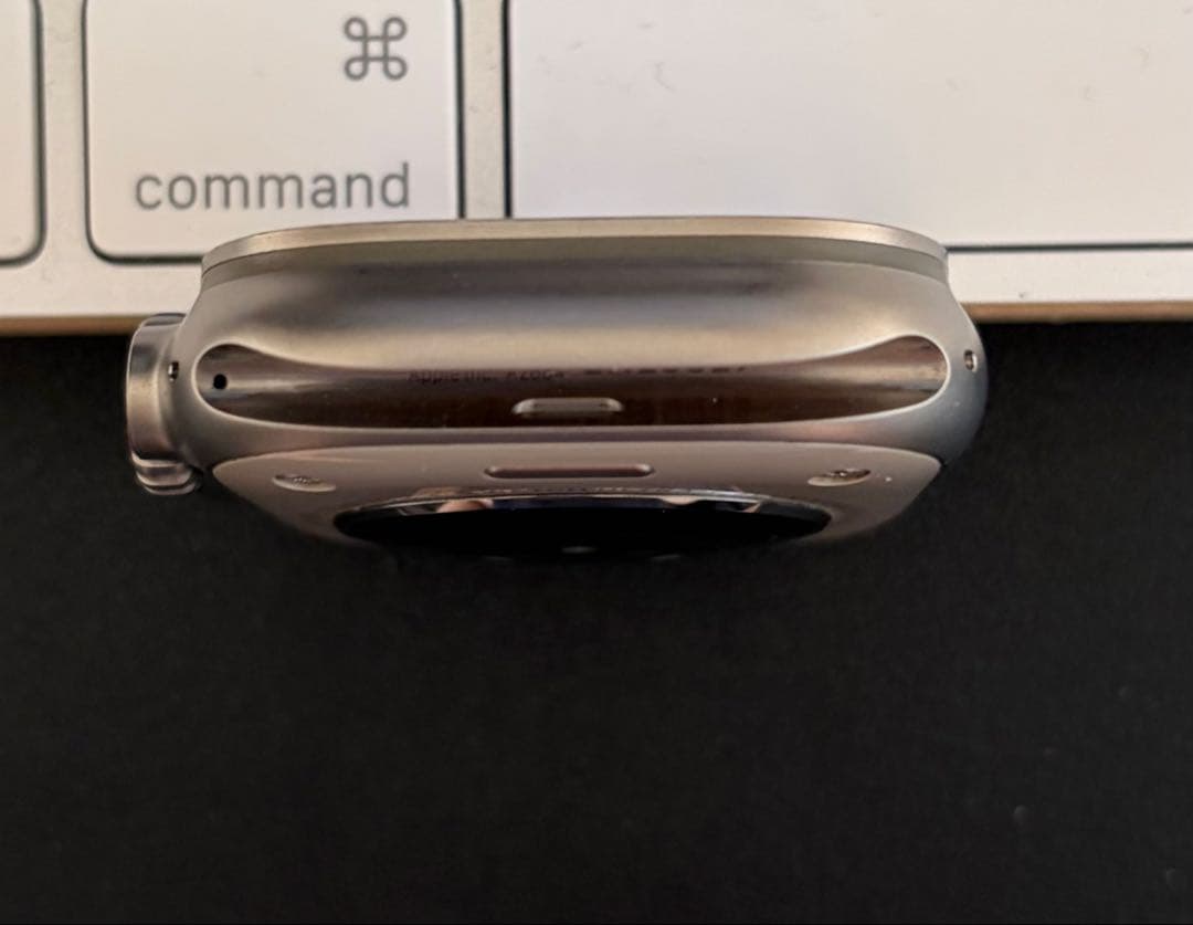 Apple Watch Ultra 第1世代 + 純正バンド2個, 97%の写真5枚目