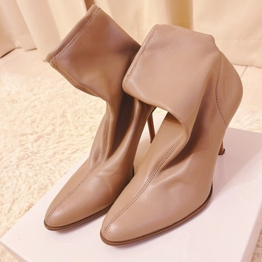 ZARA ブーツ ハイヒール ショート 36 ベージュの写真3枚目