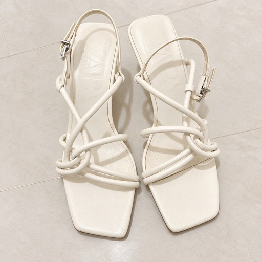 ZARA スクエアトゥ サンダル 36 ホワイト