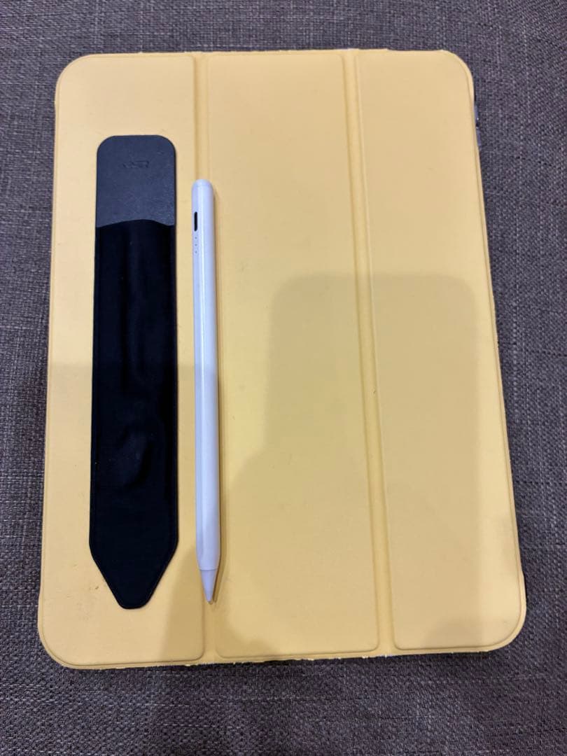 Apple iPad 第10世代 64GB Wi-Fi イエロー ケース付の写真3枚目