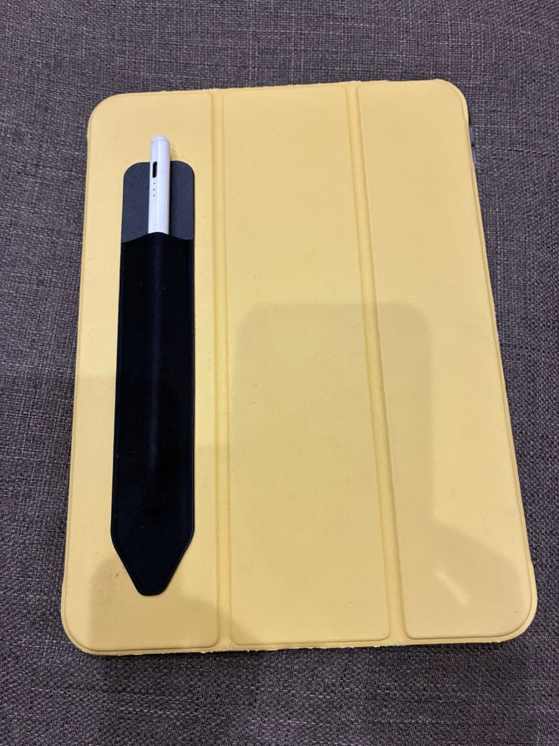 Apple iPad 第10世代 64GB Wi-Fi イエロー ケース付の写真4枚目